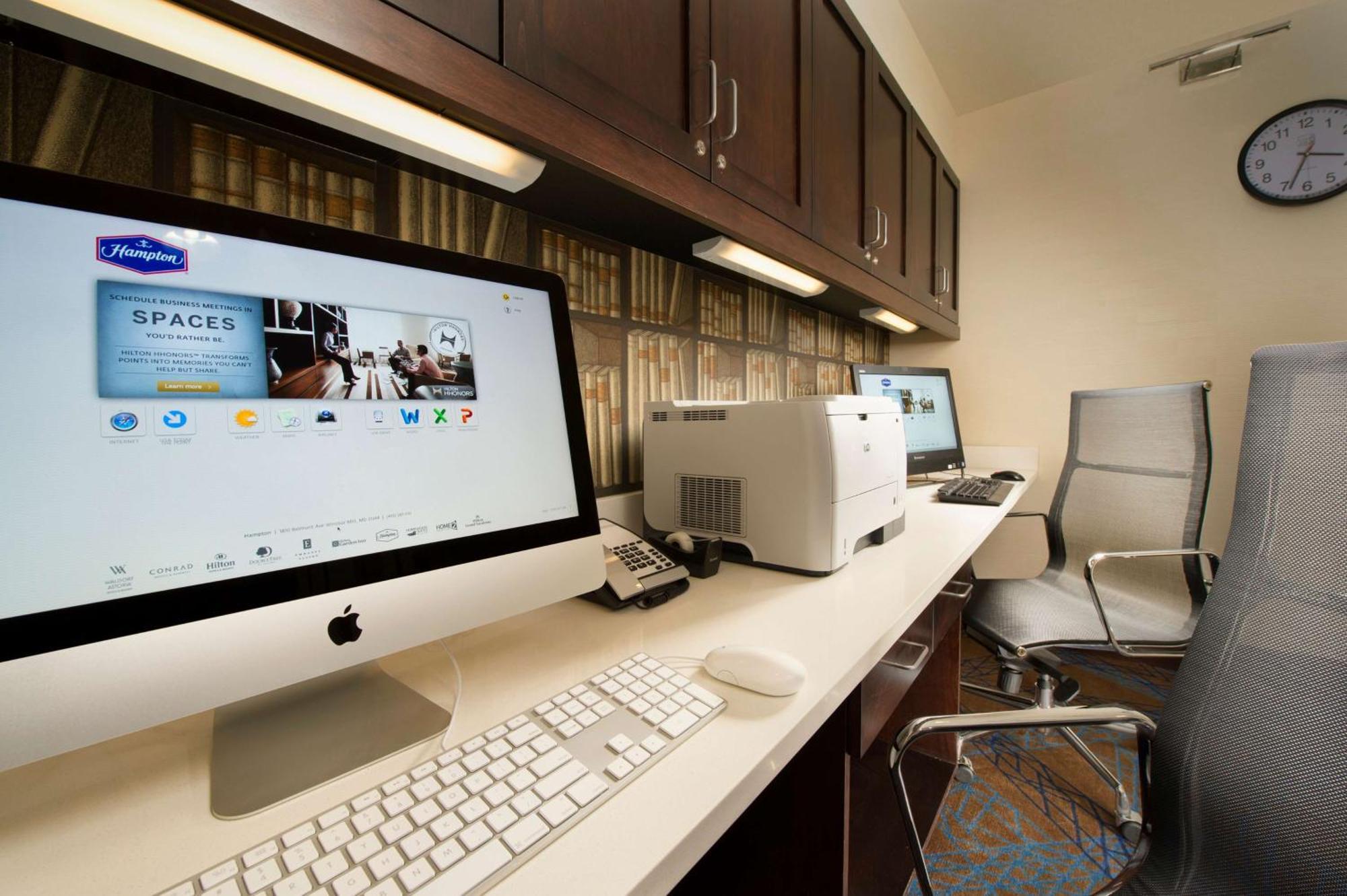 Hampton Inn & Suites Baltimore/Woodlawn Екстериор снимка